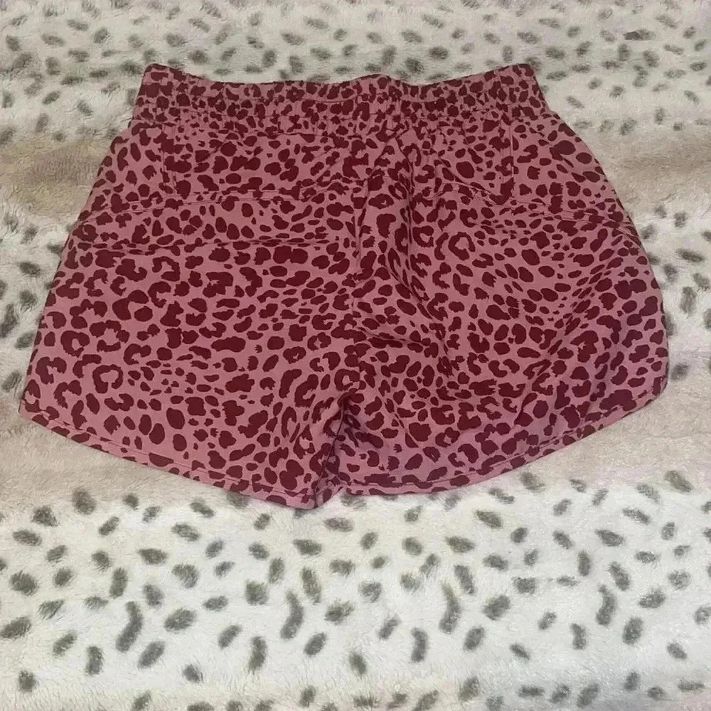 Women’s Avia Shorts - Picture 2 of 3